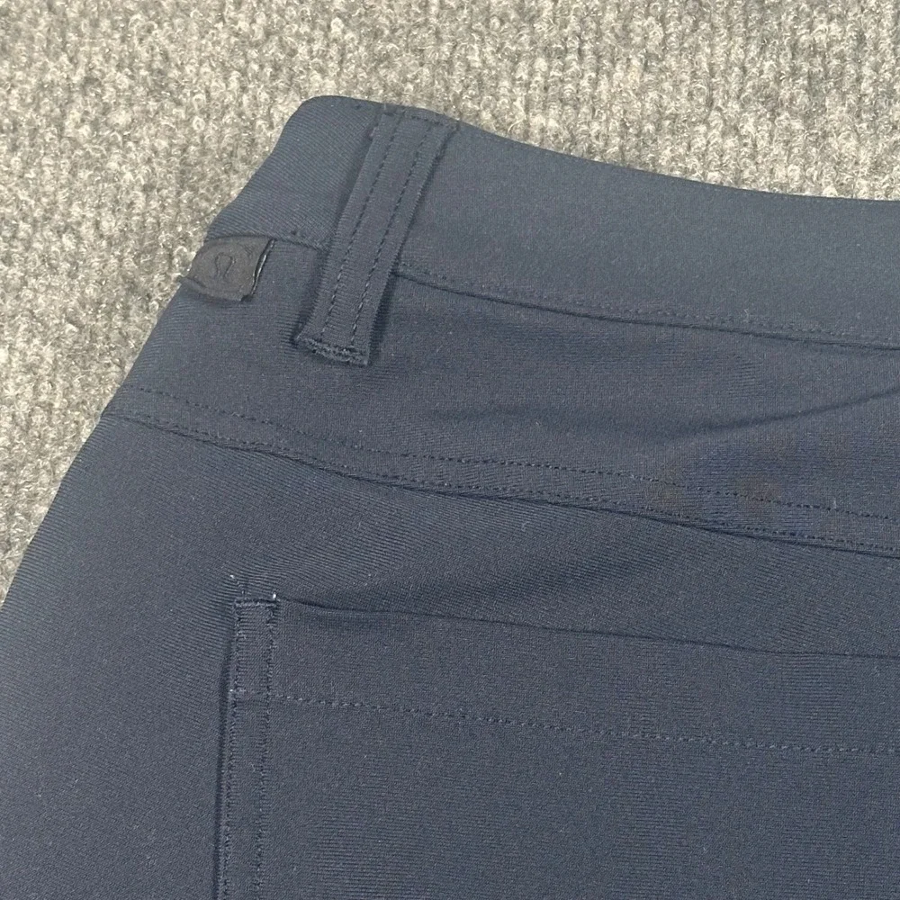 Lululemon Men's Blue Pants 32x30 Performance Athletic Work Travel Tech Trousers